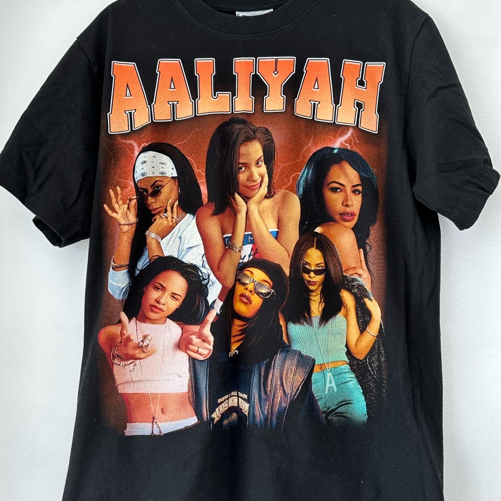The Roxx Aaliyah T-Shirt - Black - Large (Front and Back Graphic)